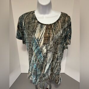 Maurice’s mauve, black and white short sleeve‎ blouse size medium